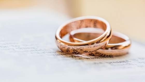 Getting married and buying a home are two major events in most people's lives. Here's how to know which should come first.